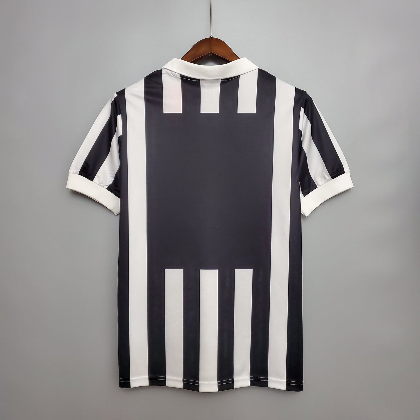 Camisa Juventus Retro 84/85