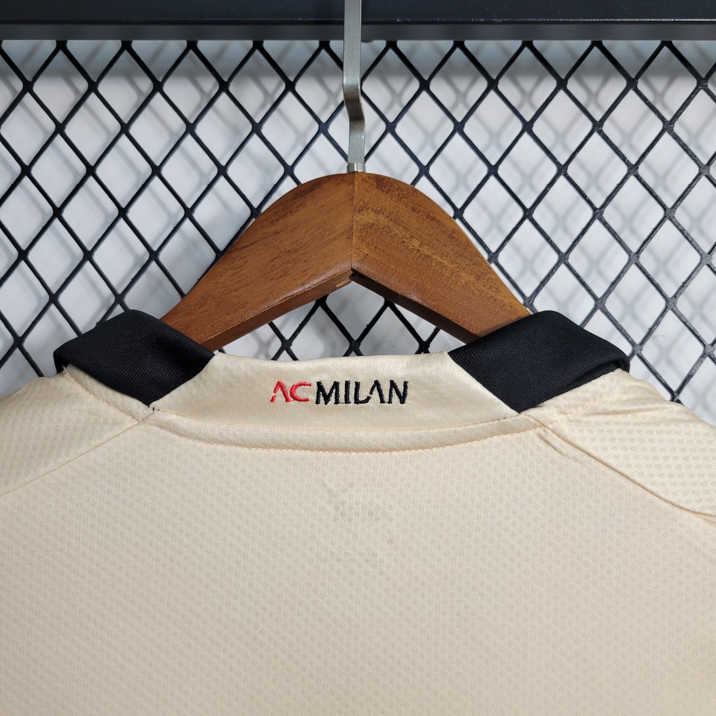 Camisa Milan IIII 24/25 - Bege