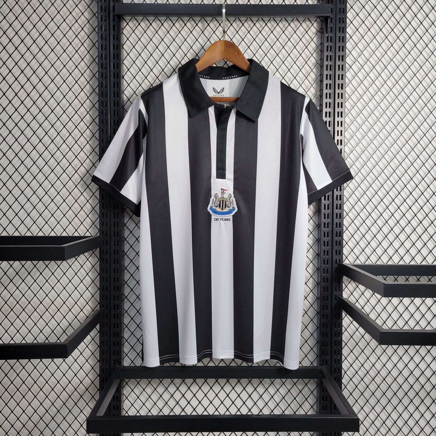 Camisa Newcastle 130 Aniversário 23/24