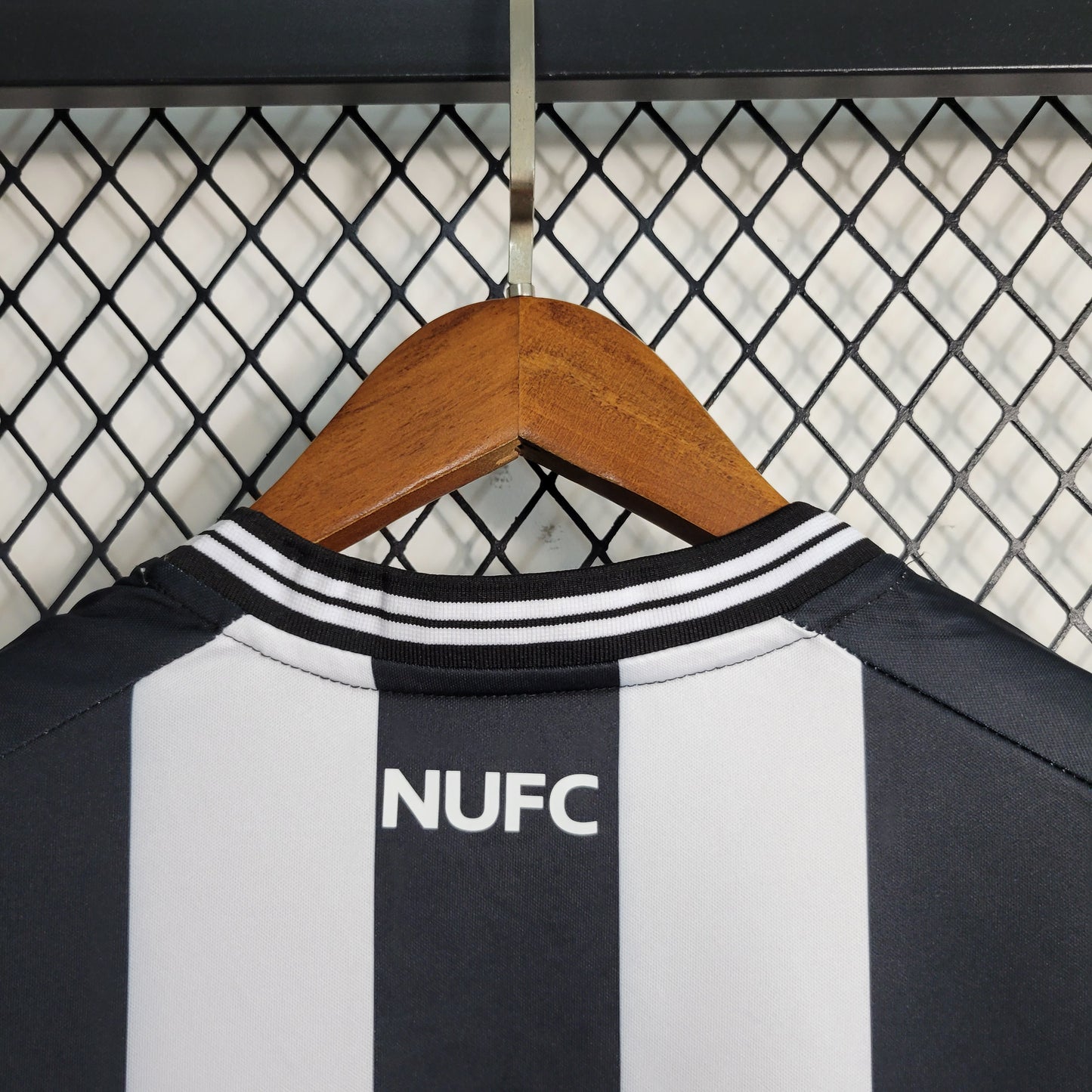 Camisa Newcastle I 23/24