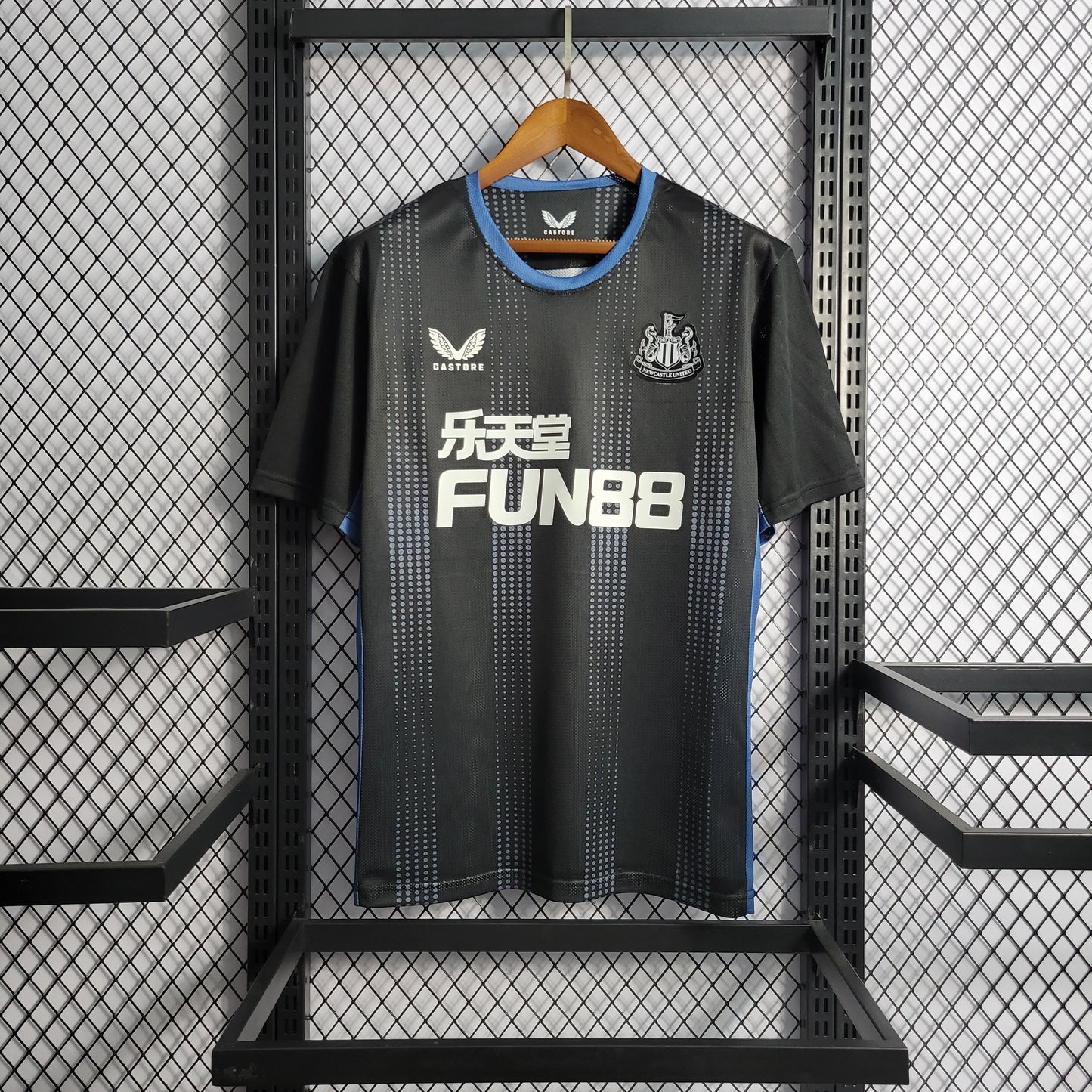 Camisa Newcastle Preta 22/23