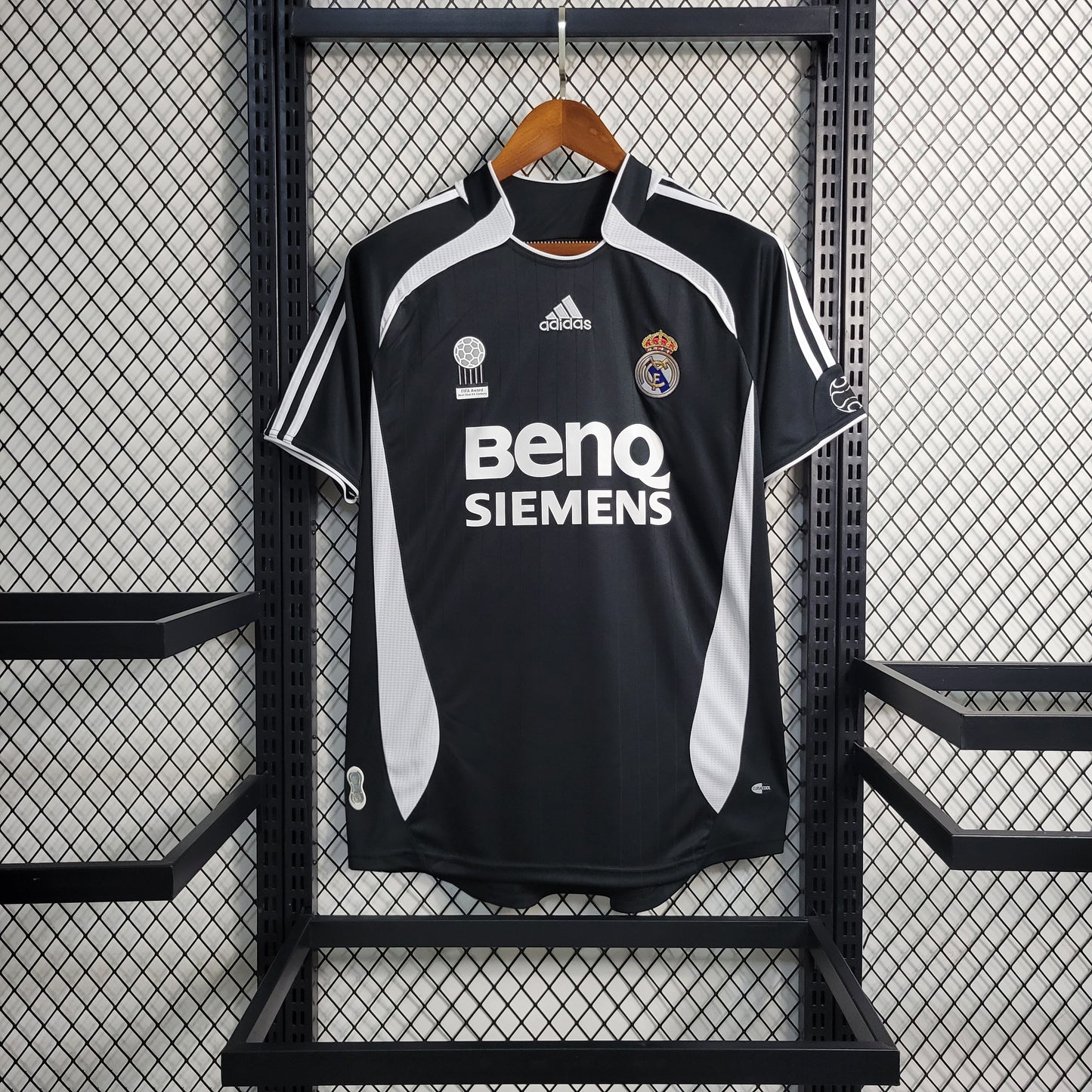 Camisa Real Madrid Retro II 06/07